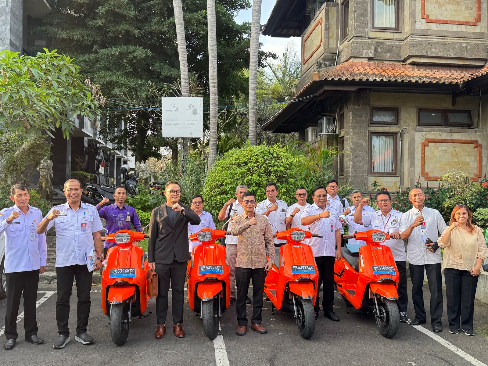 Klungkung Begins Daily Government Mobility with Four Electric Motorcycles
